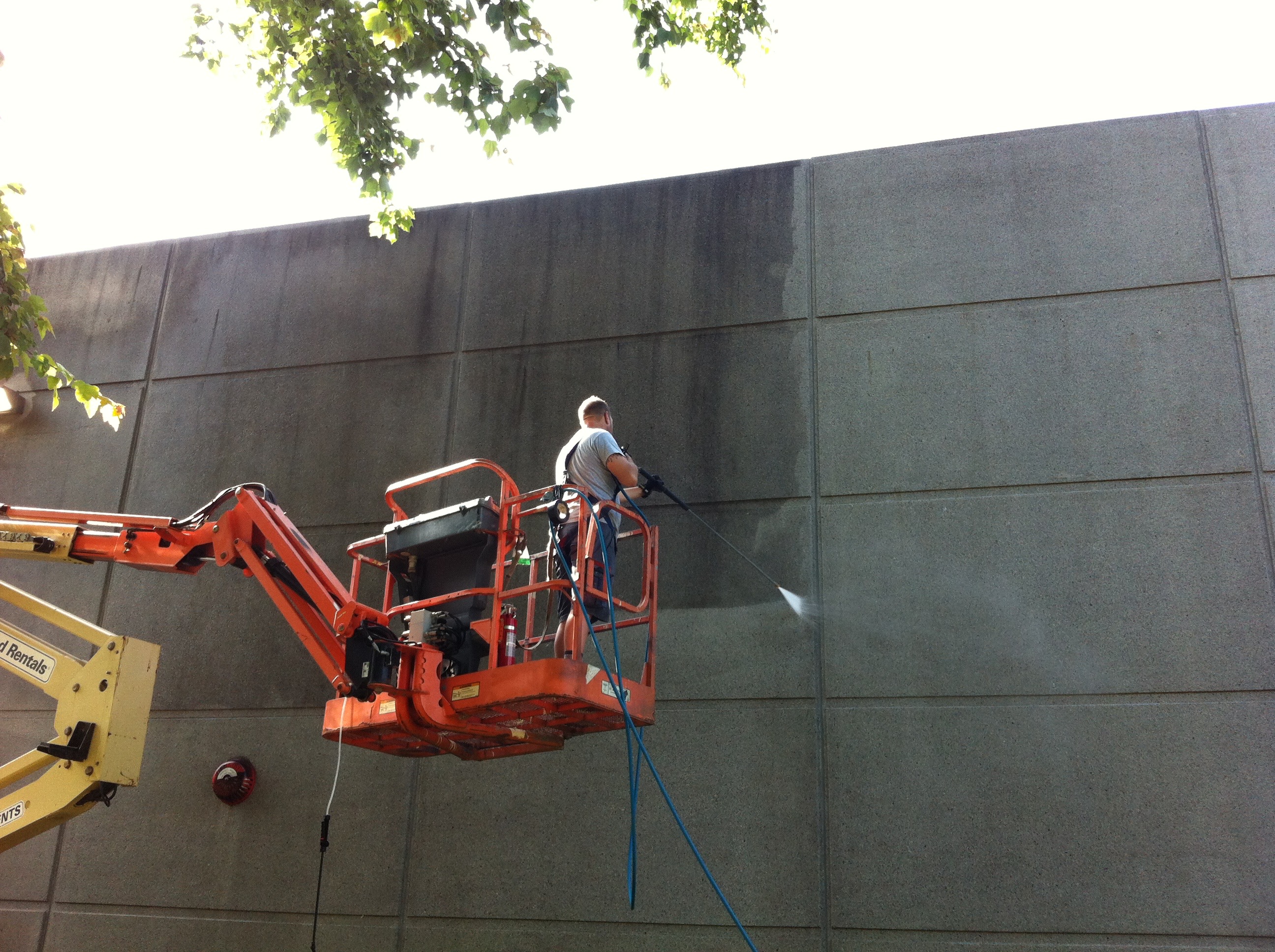 Commercial Pressure Washing Madison WI